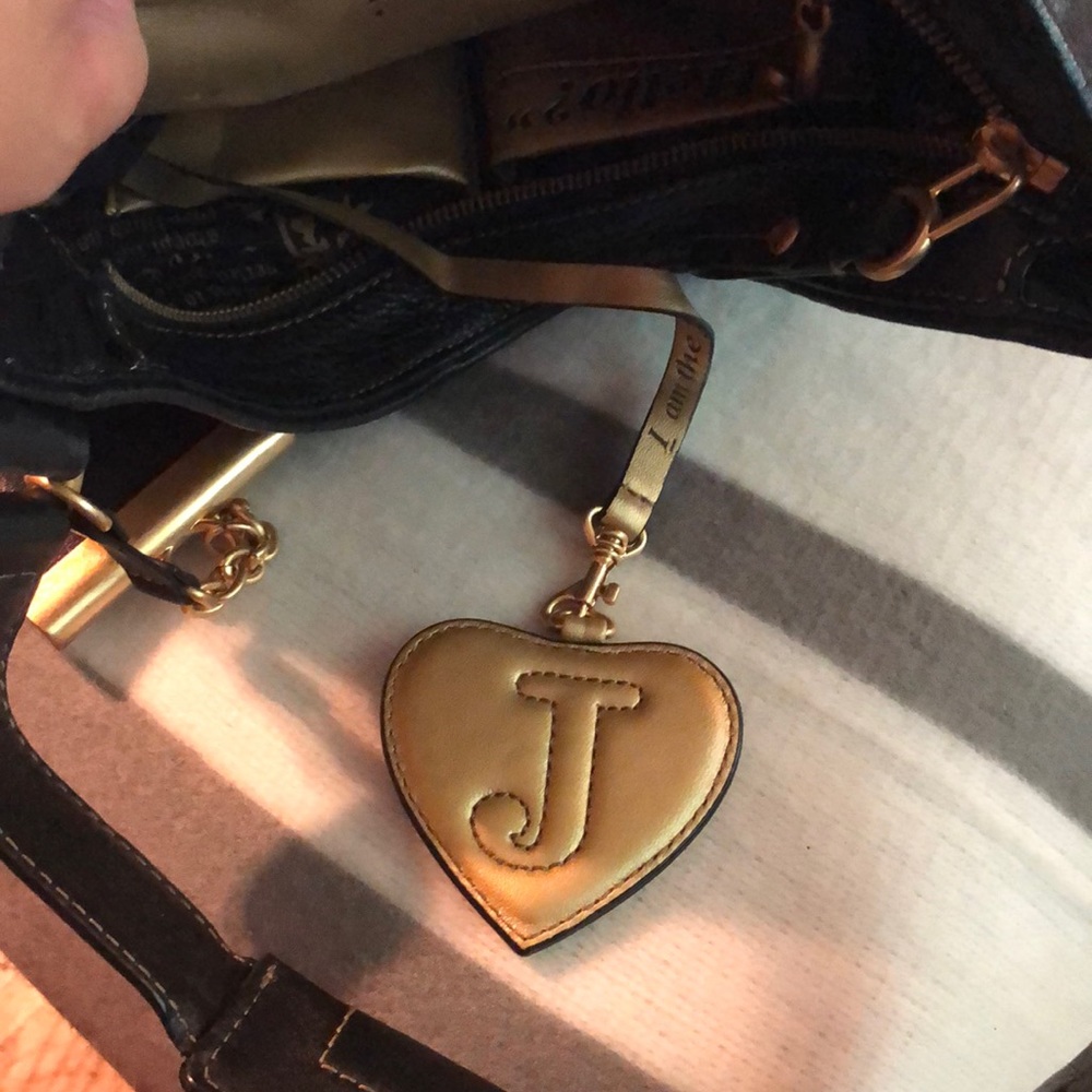 Juicy Couture Leather Bag - Picture 5 of 9